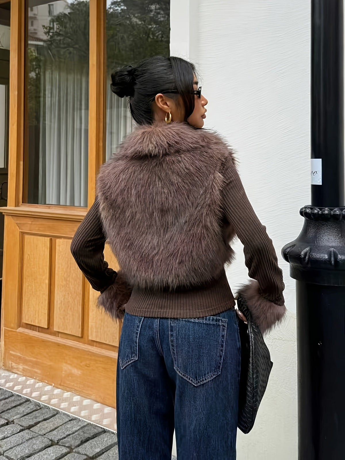 Casaco Feminino de Outono/Inverno com Lapela, Jaqueta com Detalhes Falsos, Jaqueta Feminina com Mangas e Detalhes Contrastantes, Casaco Elegante com Zíper e Gola Contrastante, Moda Urbana para Outono/Inverno, Ideal para Ocasiões Casuais e Formais, Moda de Inverno, Estilo Elegante, Jaqueta Fashion