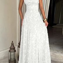 Chic Halter Evening Gown with Open Back and Full Skirt